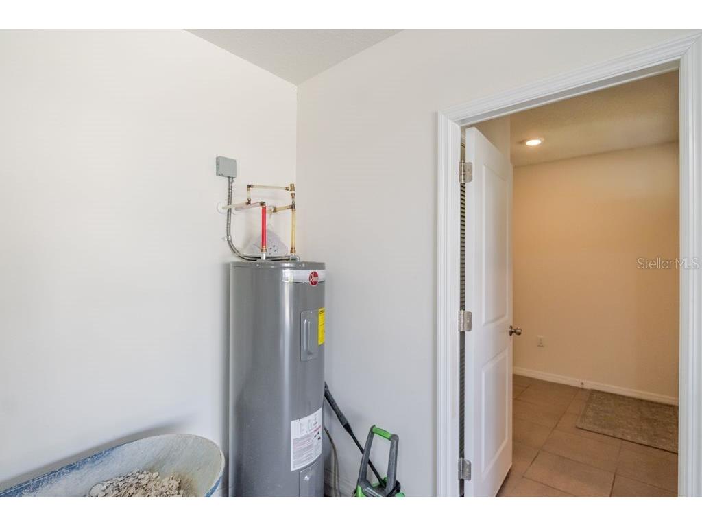 10945 Trailing Vine Drive Tampa FL 33610 TB8445078 image31