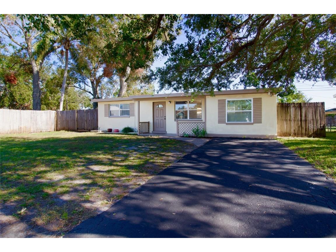 10947 109th Way Largo FL 33778 TB8326492 image1