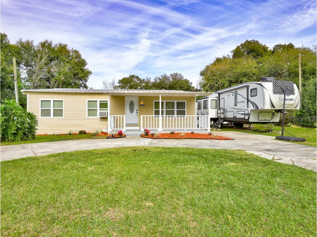 10949 SE 130th Place Ocklawaha FL 32179 S5103800 image1