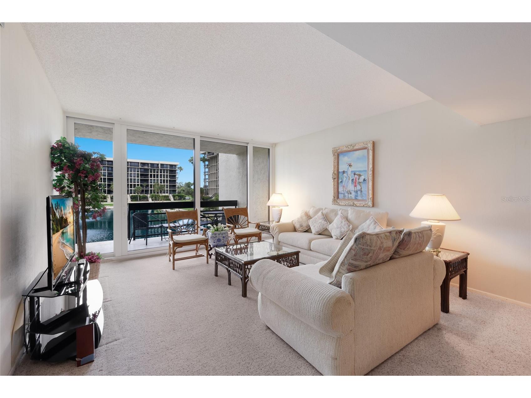 1095 Gulf Of Mexico Drive #102 Longboat Key FL 34228 - GULF OF MEXICO A4693425 image11
