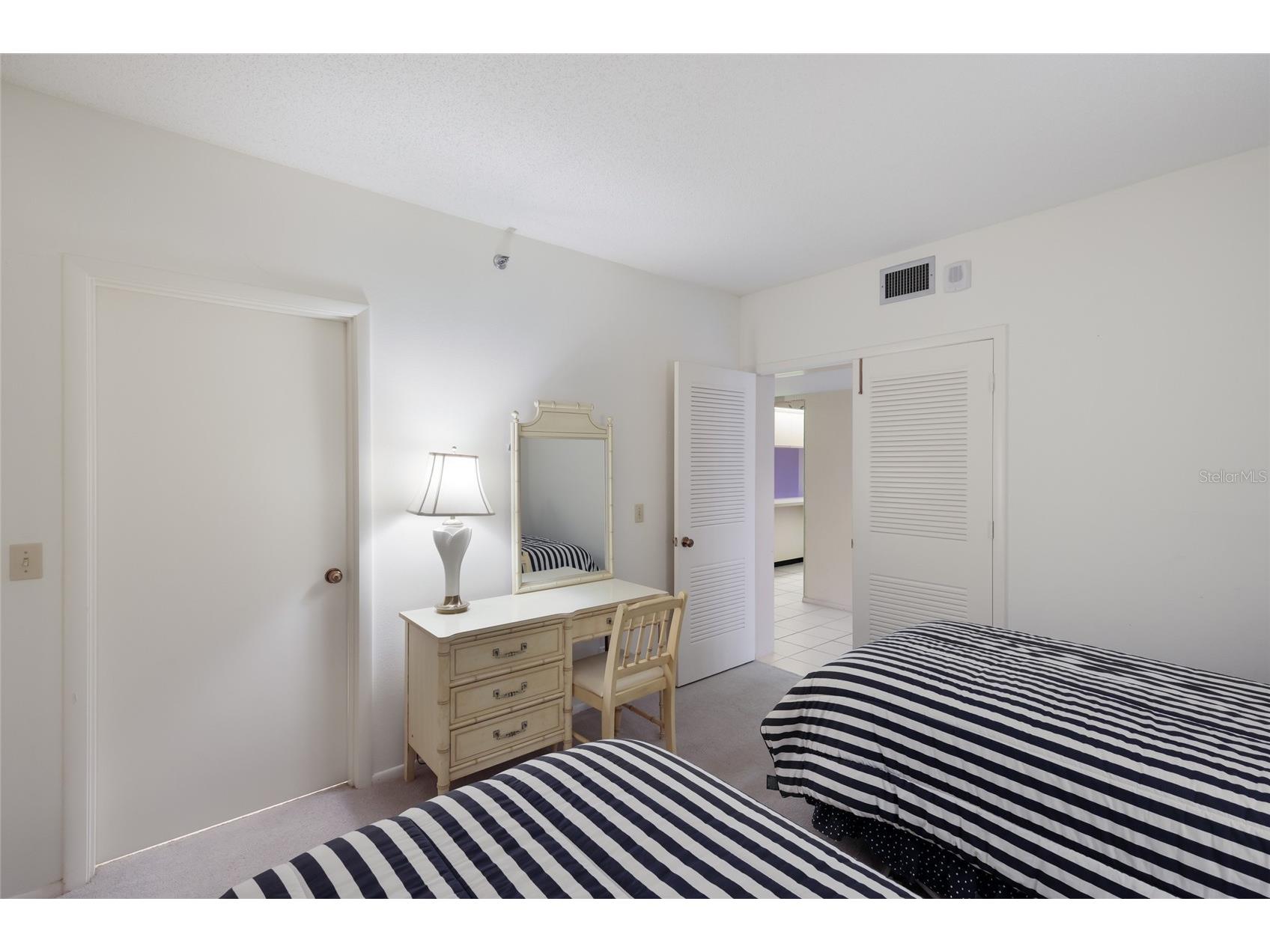 1095 Gulf Of Mexico Drive #102 Longboat Key FL 34228 - GULF OF MEXICO A4693425 image22