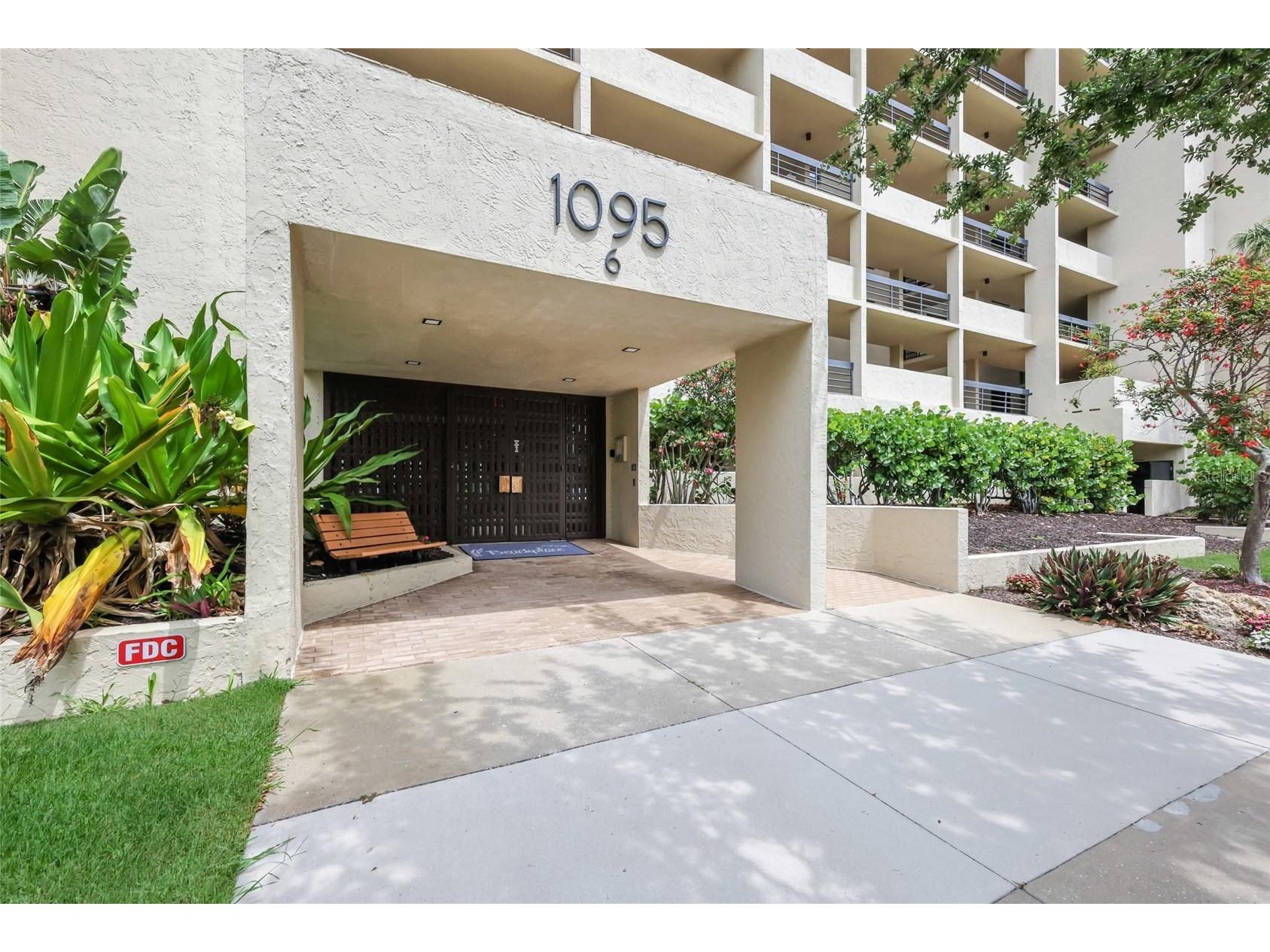 1095 Gulf Of Mexico Drive #102 Longboat Key FL 34228 - GULF OF MEXICO A4693425 image29