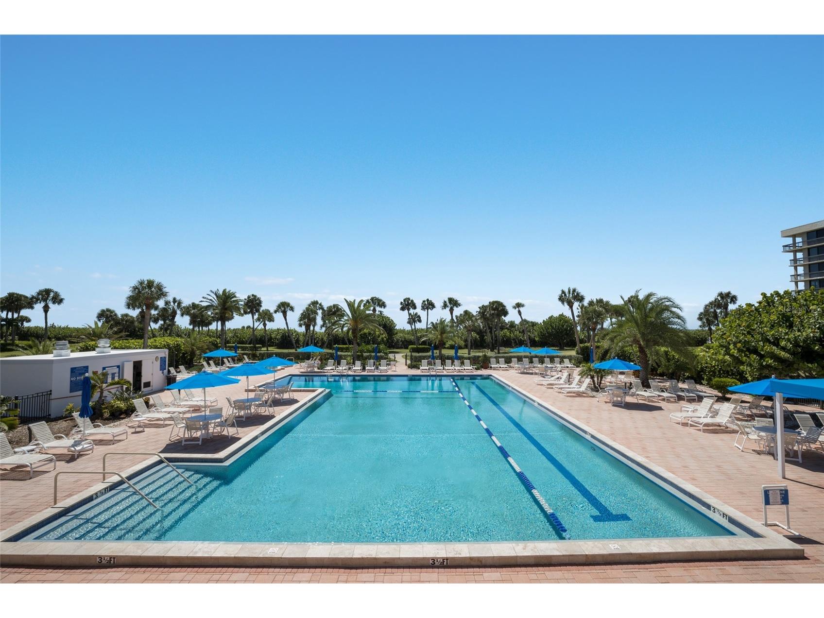 1095 Gulf Of Mexico Drive #102 Longboat Key FL 34228 - GULF OF MEXICO A4693425 image31