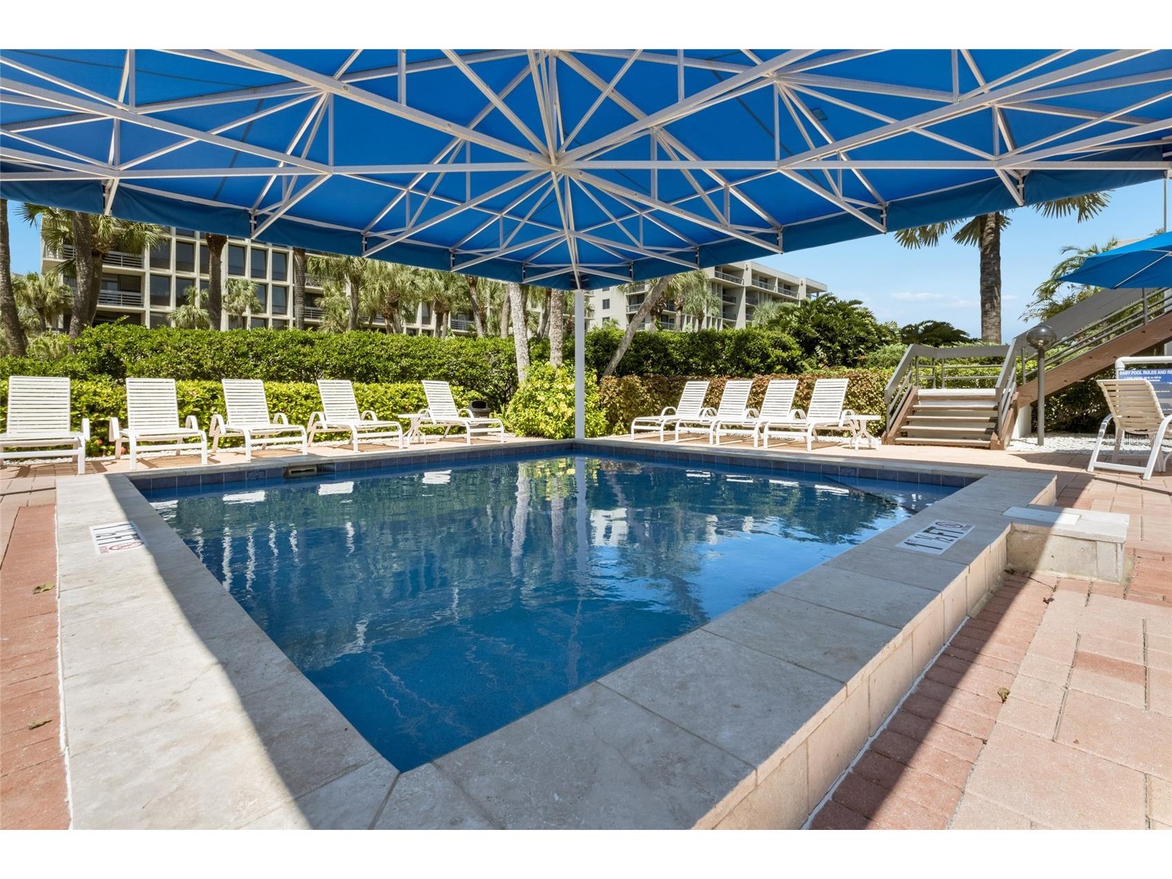 1095 Gulf Of Mexico Drive #102 Longboat Key FL 34228 - GULF OF MEXICO A4693425 image34