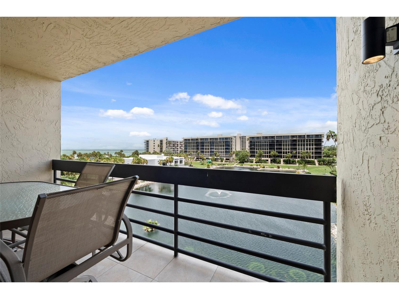 1095 Gulf Of Mexico Drive #303 Longboat Key FL 34228 - GULF OF MEXICO A4699853 image30