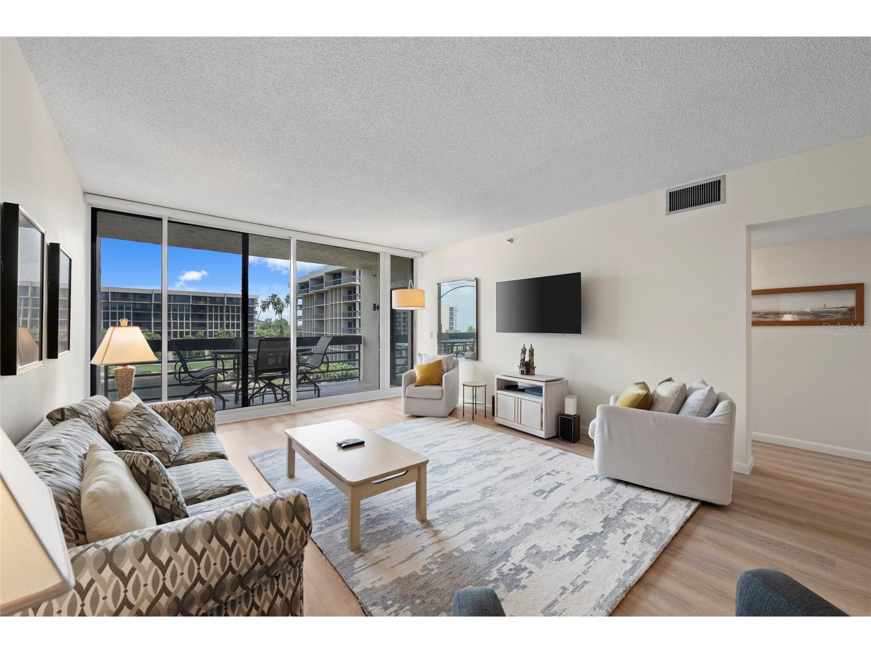 1095 Gulf Of Mexico Drive #303 Longboat Key FL 34228 - GULF OF MEXICO A4699853 image9