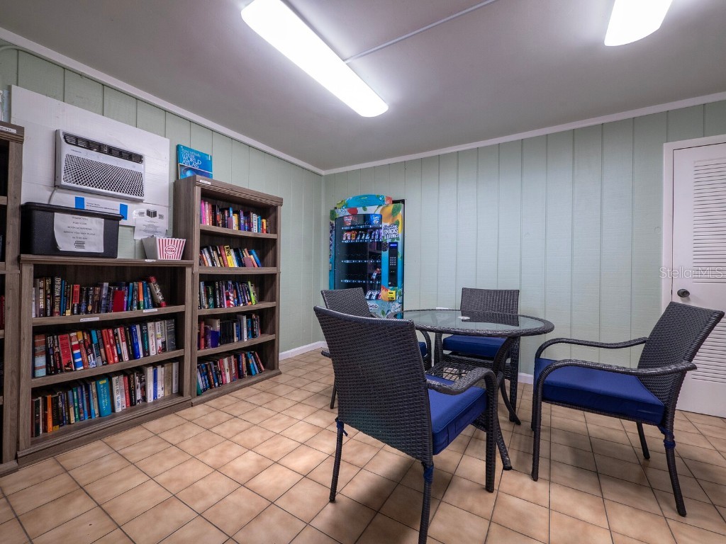 1095 Gulf Of Mexico Drive #503 Longboat Key FL 34228 - GULF OF AMERICA A4648009 image43