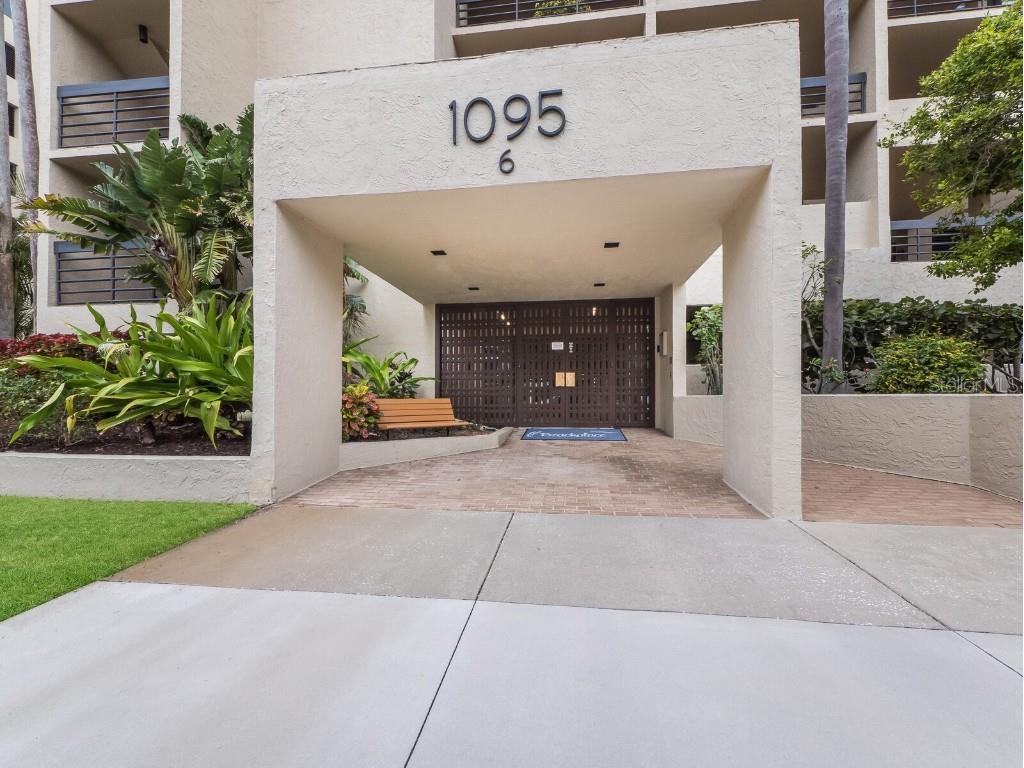 1095 Gulf Of Mexico Drive #504 Longboat Key FL 34228 - GULF OF MEXICO A4551870 image1