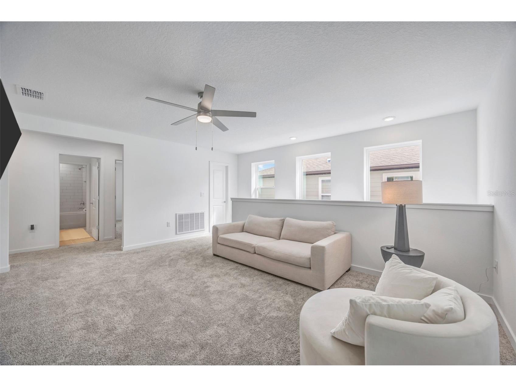 1095 Kistna Drive Zephyrhills FL 33540 TB8469345 image38
