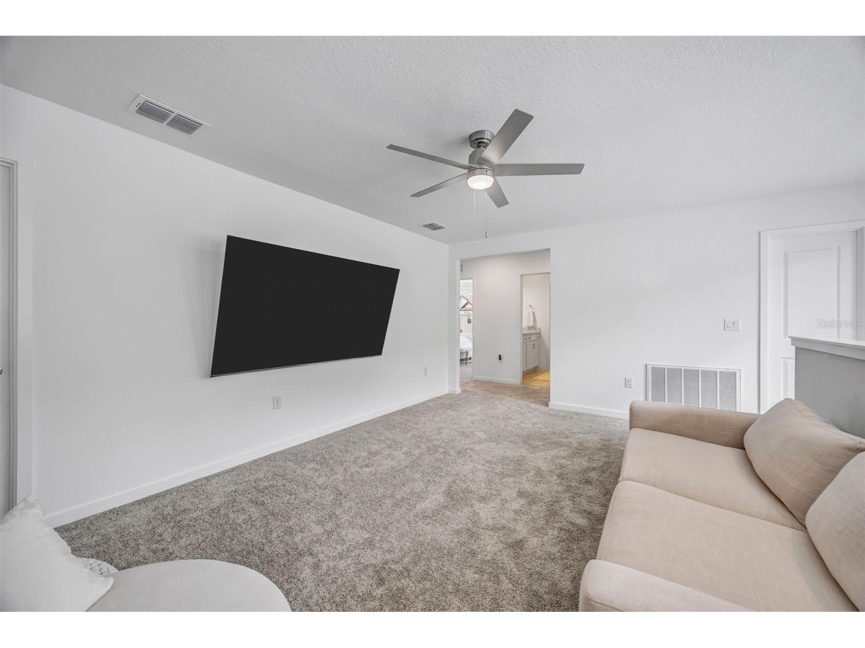 1095 Kistna Drive Zephyrhills FL 33540 TB8469345 image40