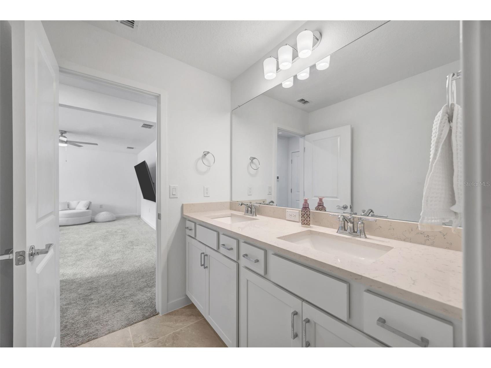 1095 Kistna Drive Zephyrhills FL 33540 TB8469345 image49
