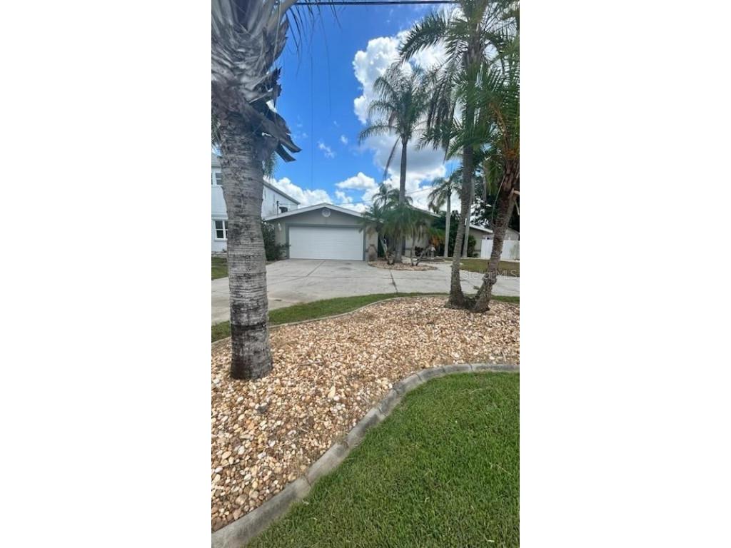 1095 N Stoney Point Crystal River FL 34429 G5100755 image1