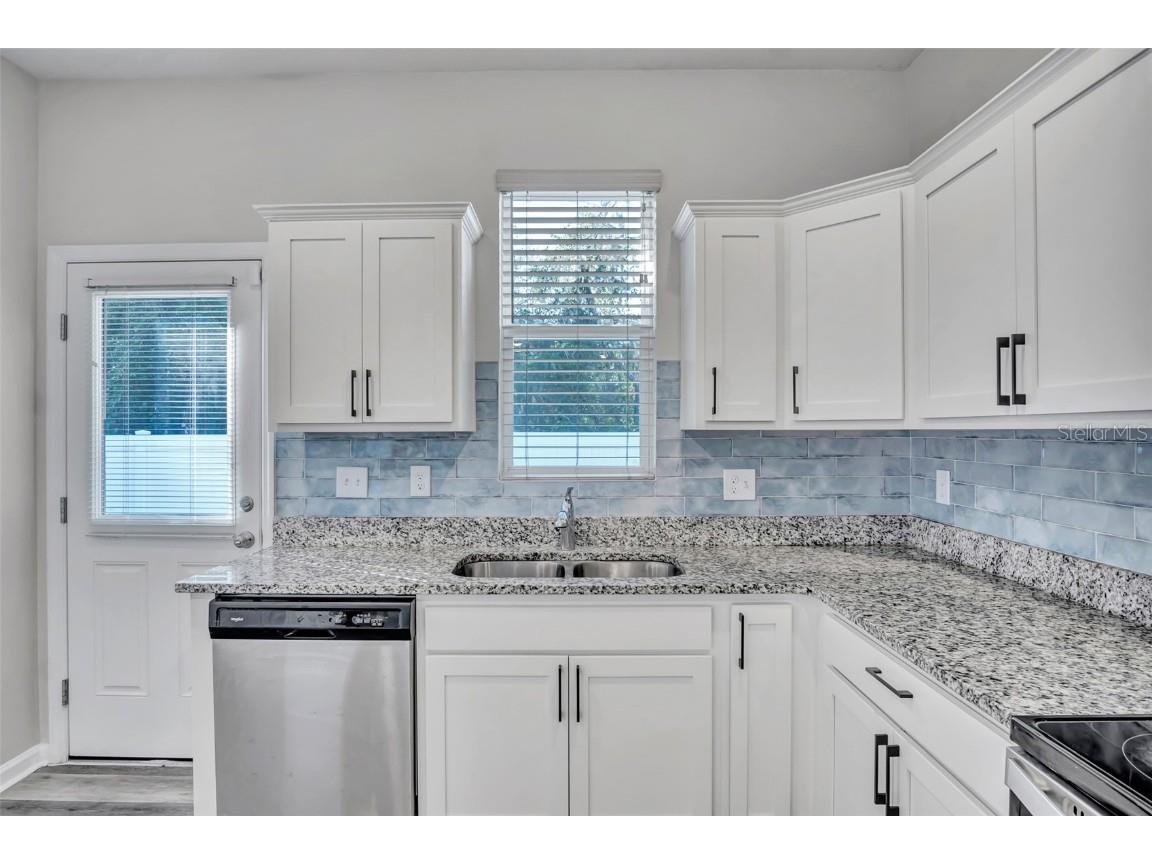 1096 Cades Cove Way Deland FL 32720 O6356401 image11