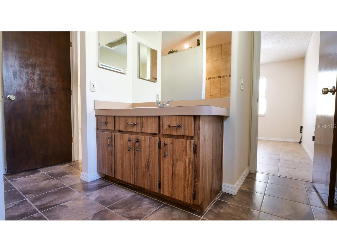 10960 Echo Loop New Port Richey FL 34654 TB8452679 image21