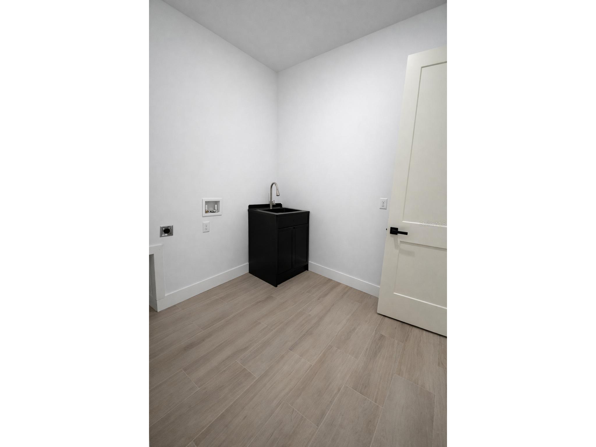 1097 Cornelius Boulevard Port Charlotte FL 33953 O6384138 image21