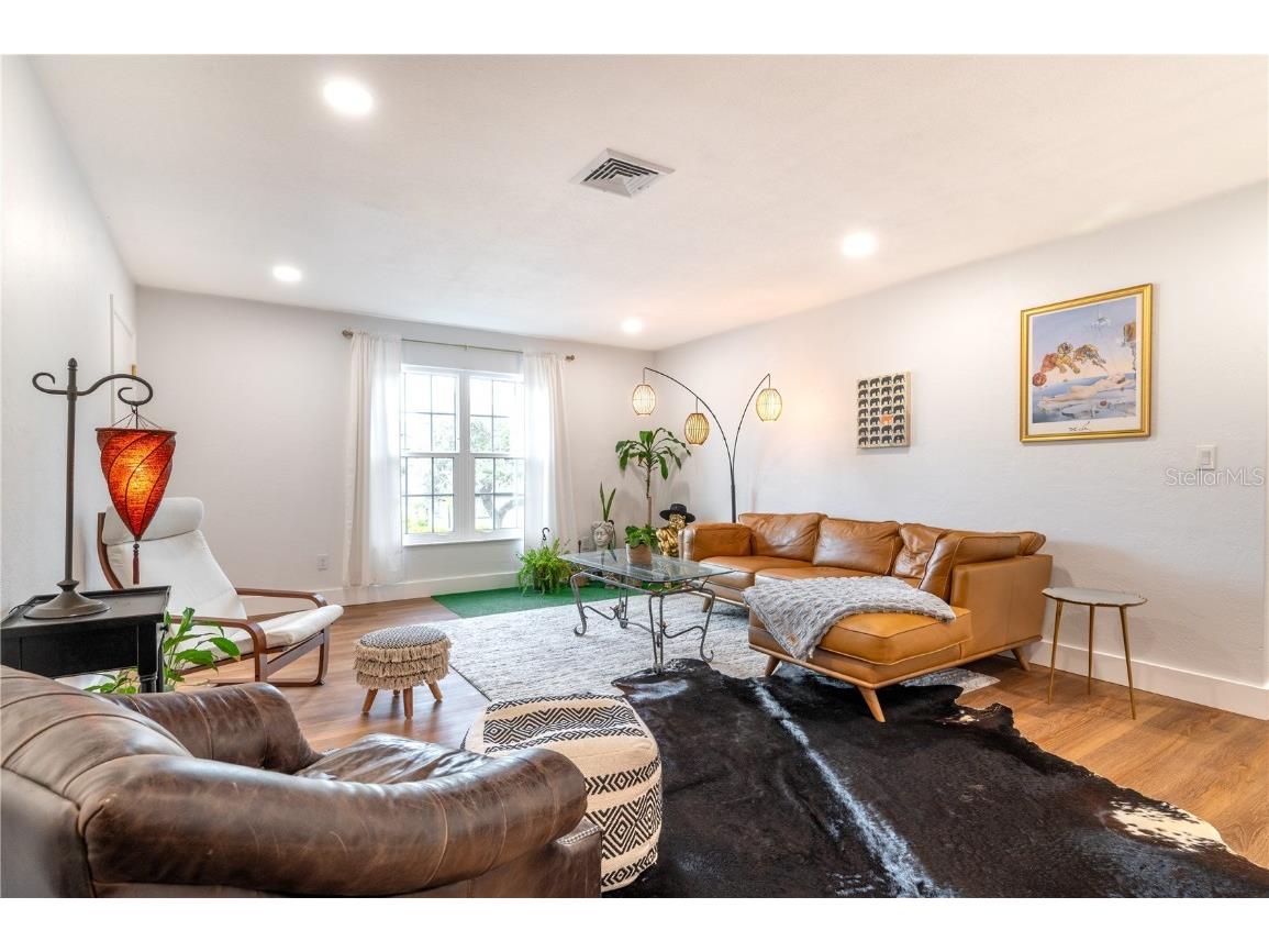 1097 Eden Isle Boulevard NE #3 Saint Petersburg FL 33704 TB8444490 image16