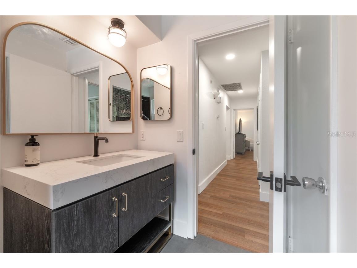 1097 Eden Isle Boulevard NE #3 Saint Petersburg FL 33704 TB8444490 image20