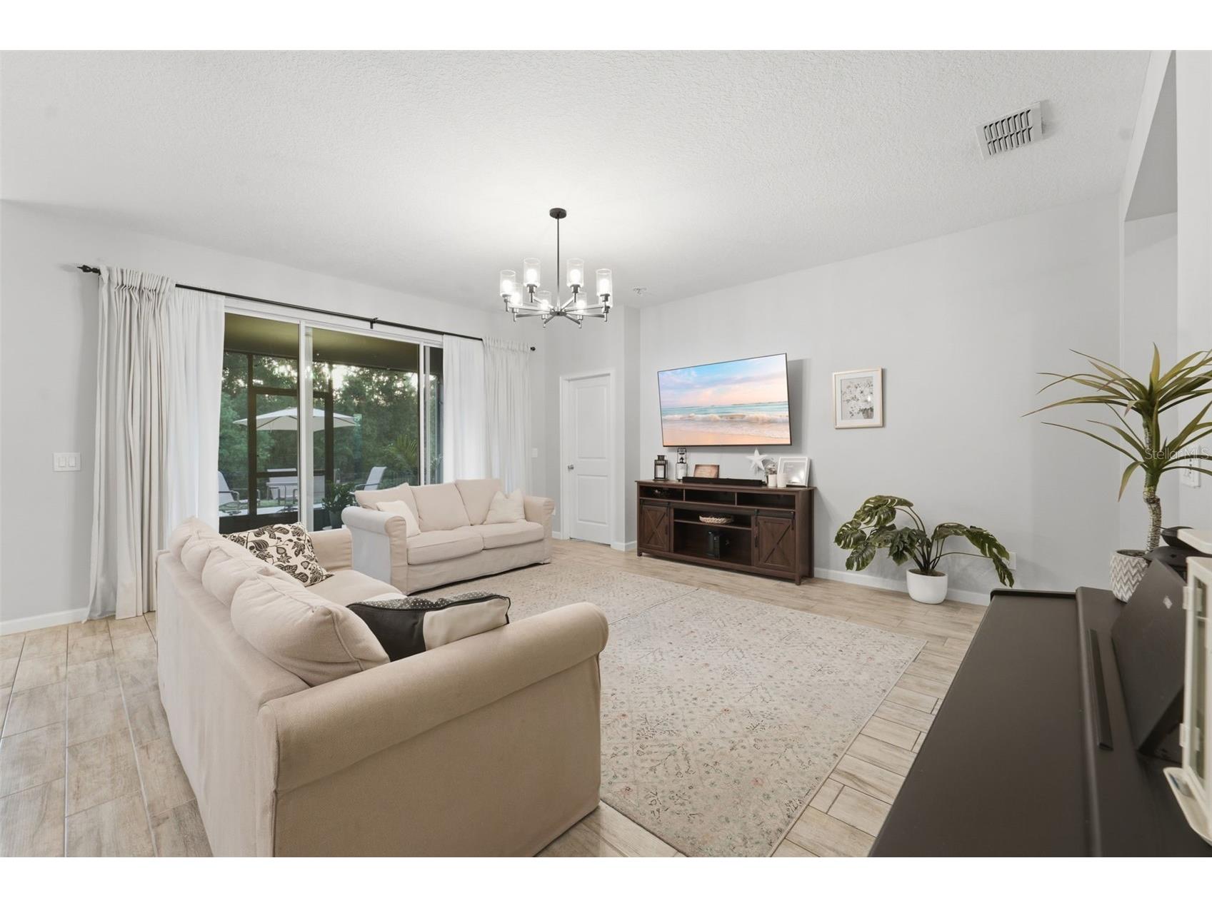 1097 Hendon Loop Davenport FL 33837 O6412360 image8