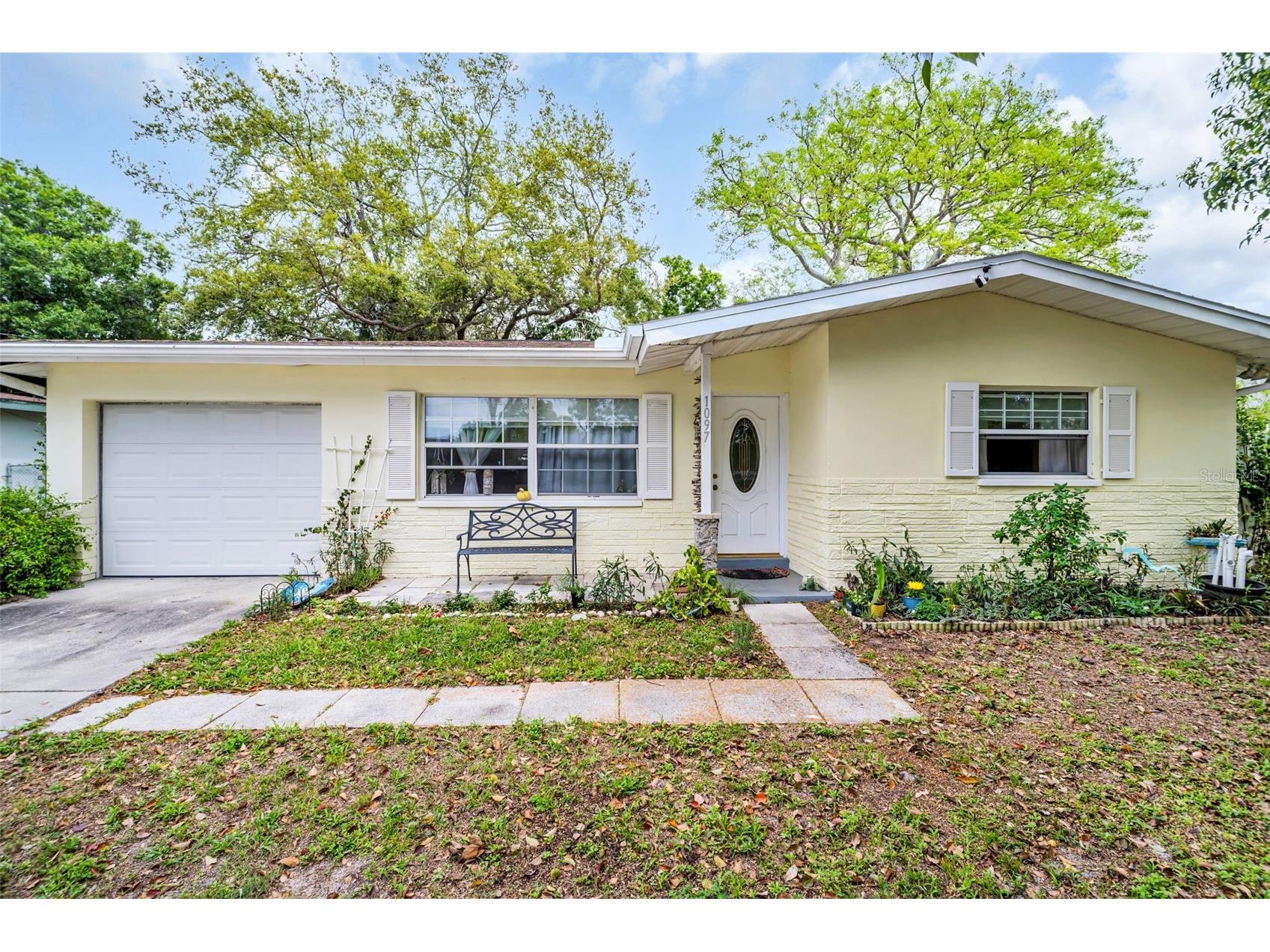 1097 Kenwood Drive Dunedin FL 34698 TB8488110 image1