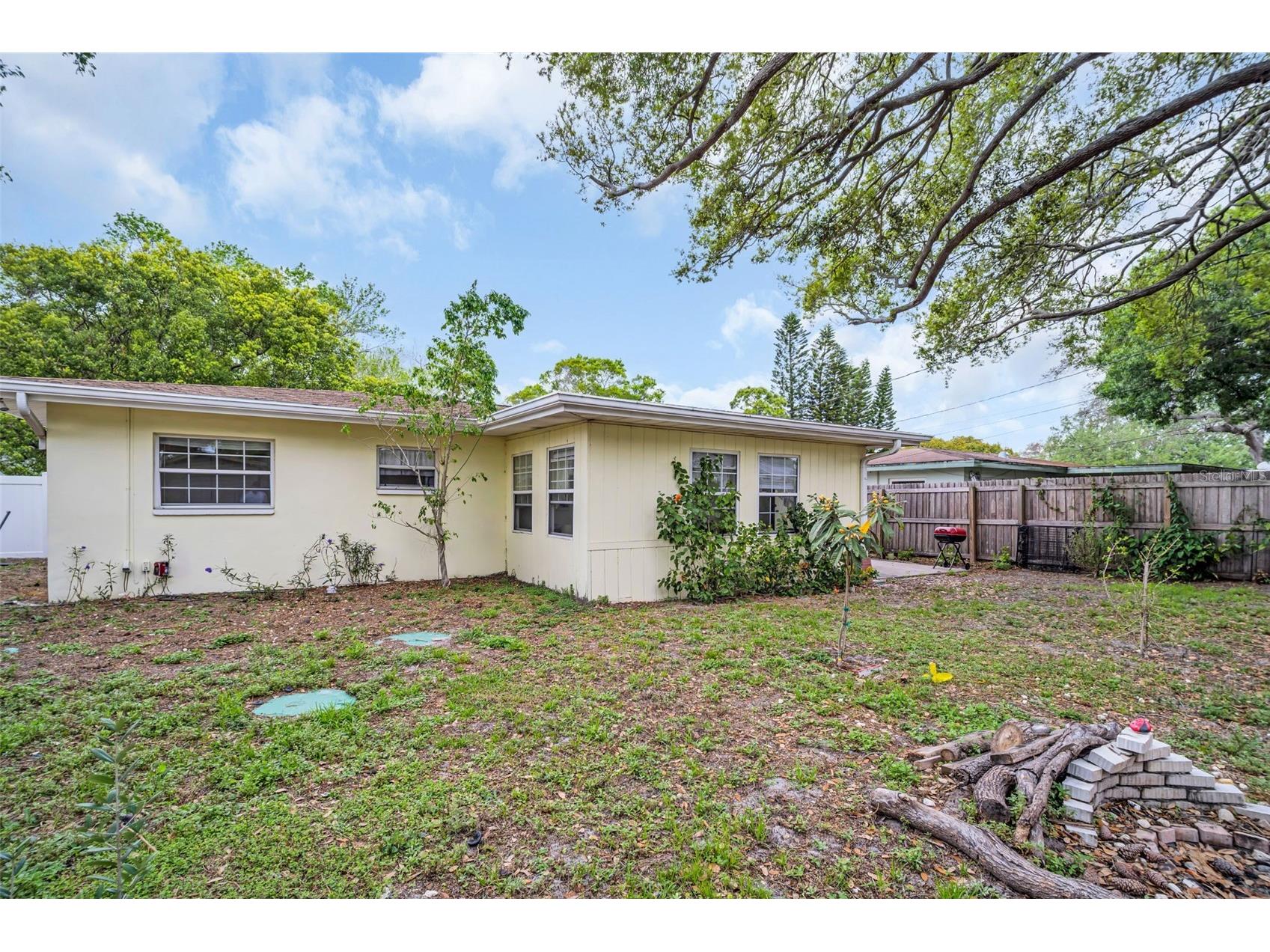 1097 Kenwood Drive Dunedin FL 34698 TB8488110 image16
