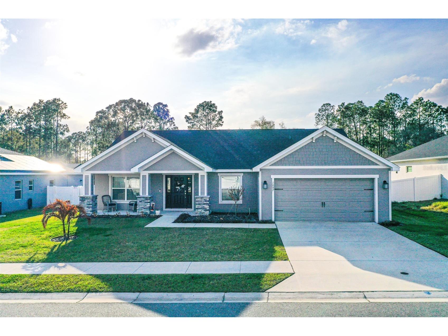 1097 Sandpiper Loop Winter Haven FL 33881 L4959736 image1