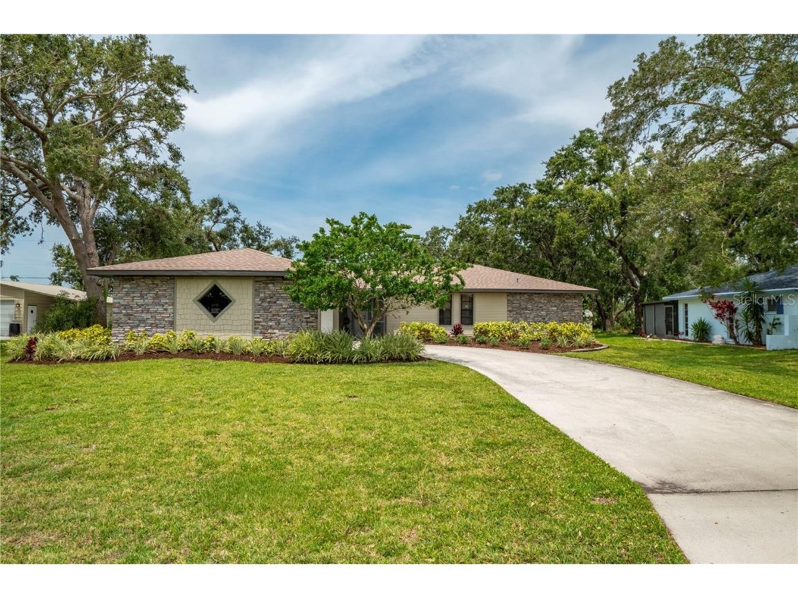 1097 Sheehan Boulevard Port Charlotte FL 33952 C7475154 image1