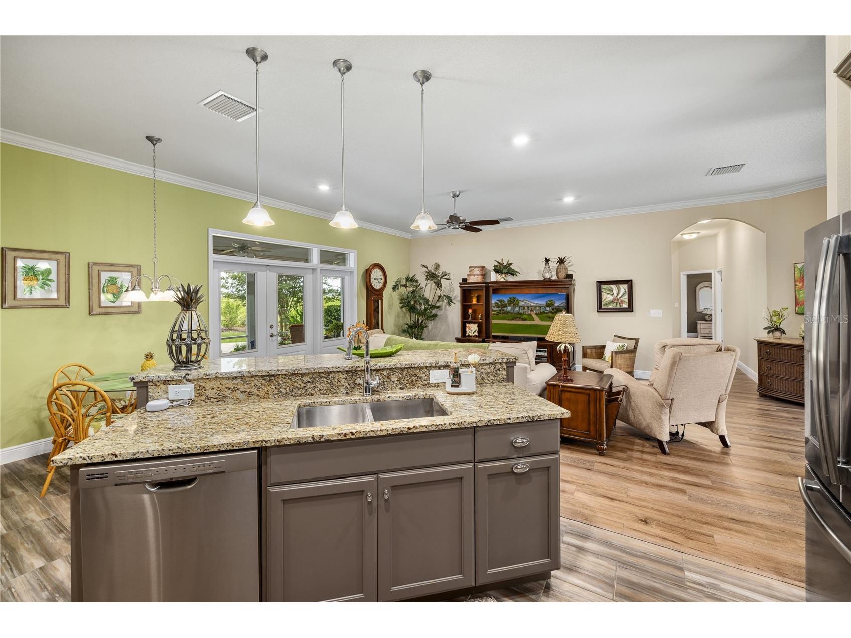 1097 Sugar Loaf Key Loop Lady Lake FL 32159 O6414780 image8