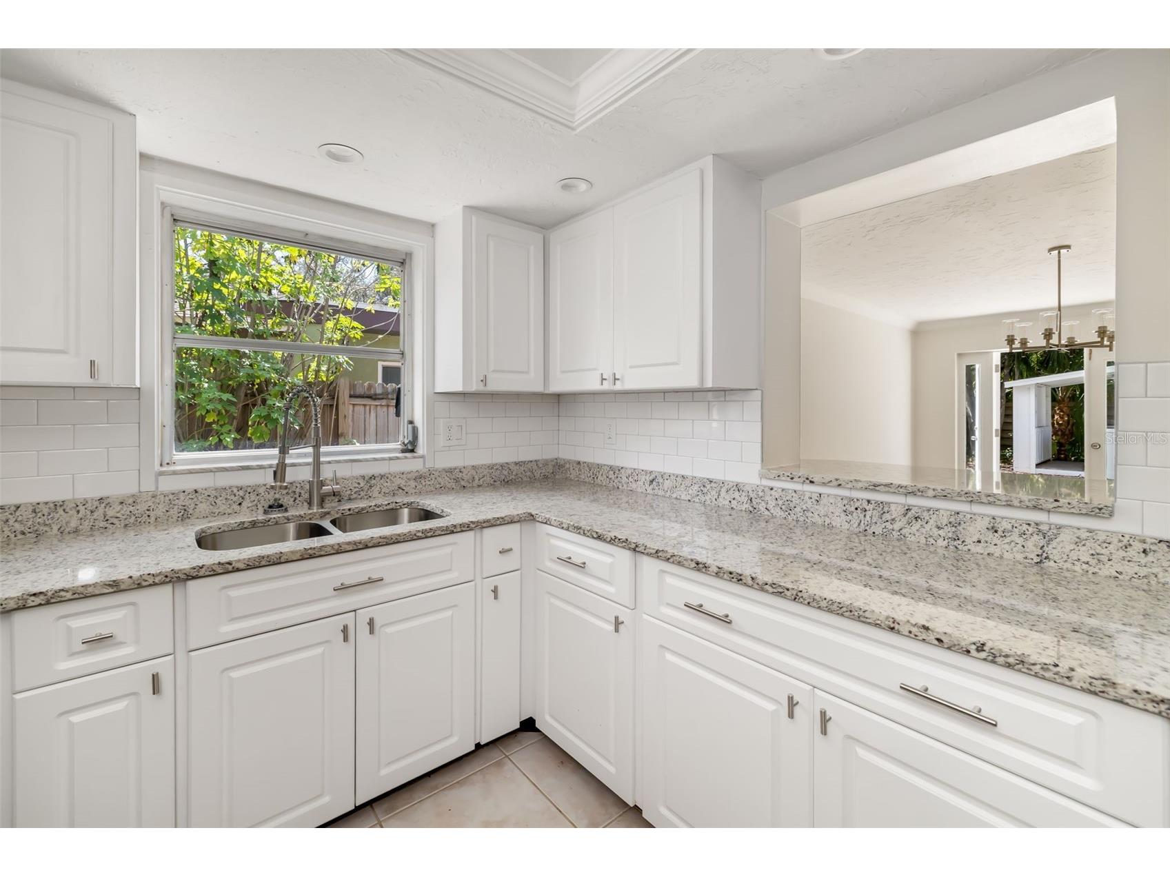 1097 Willis Avenue Sarasota FL 34232 A4685461 image12