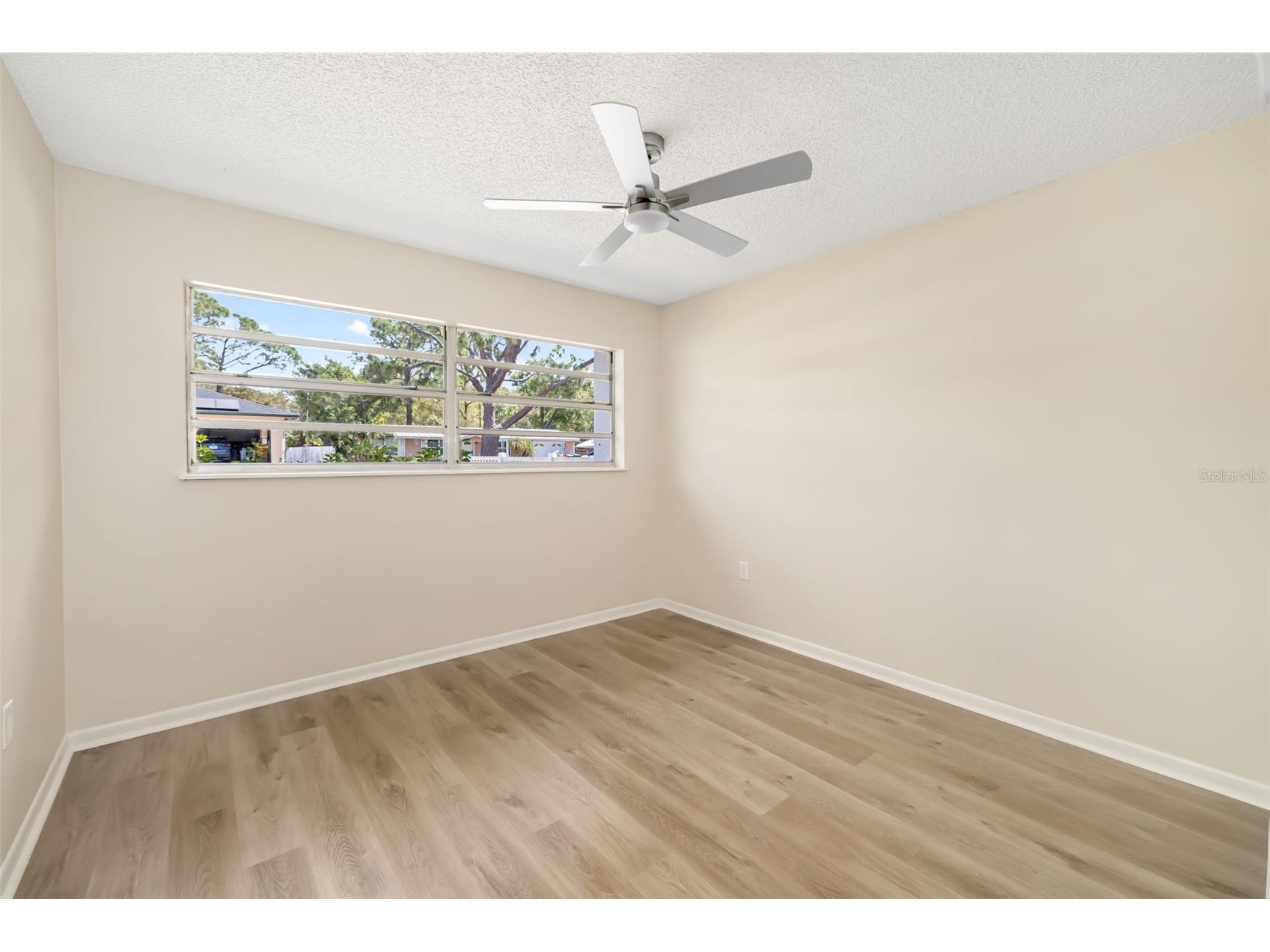 1097 Willis Avenue Sarasota FL 34232 A4685461 image23