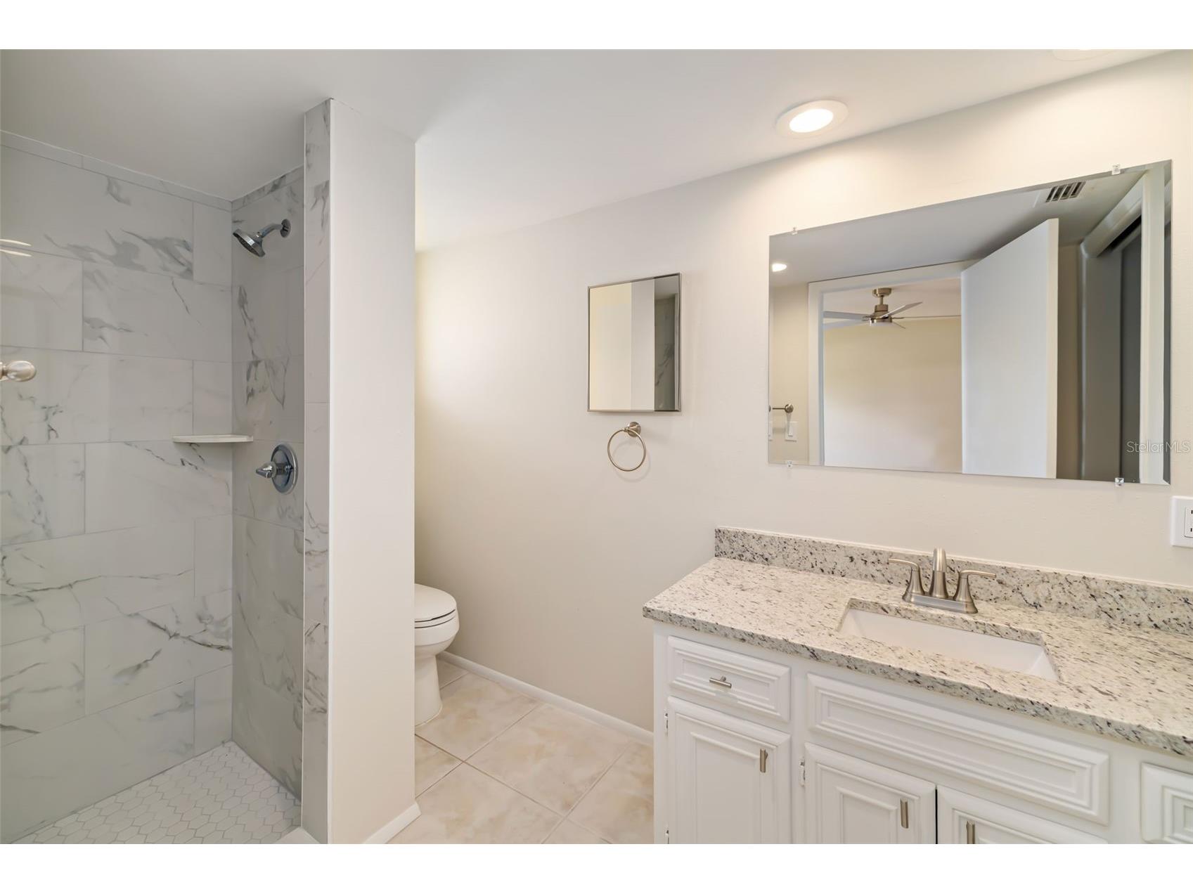 1097 Willis Avenue Sarasota FL 34232 A4685461 image31