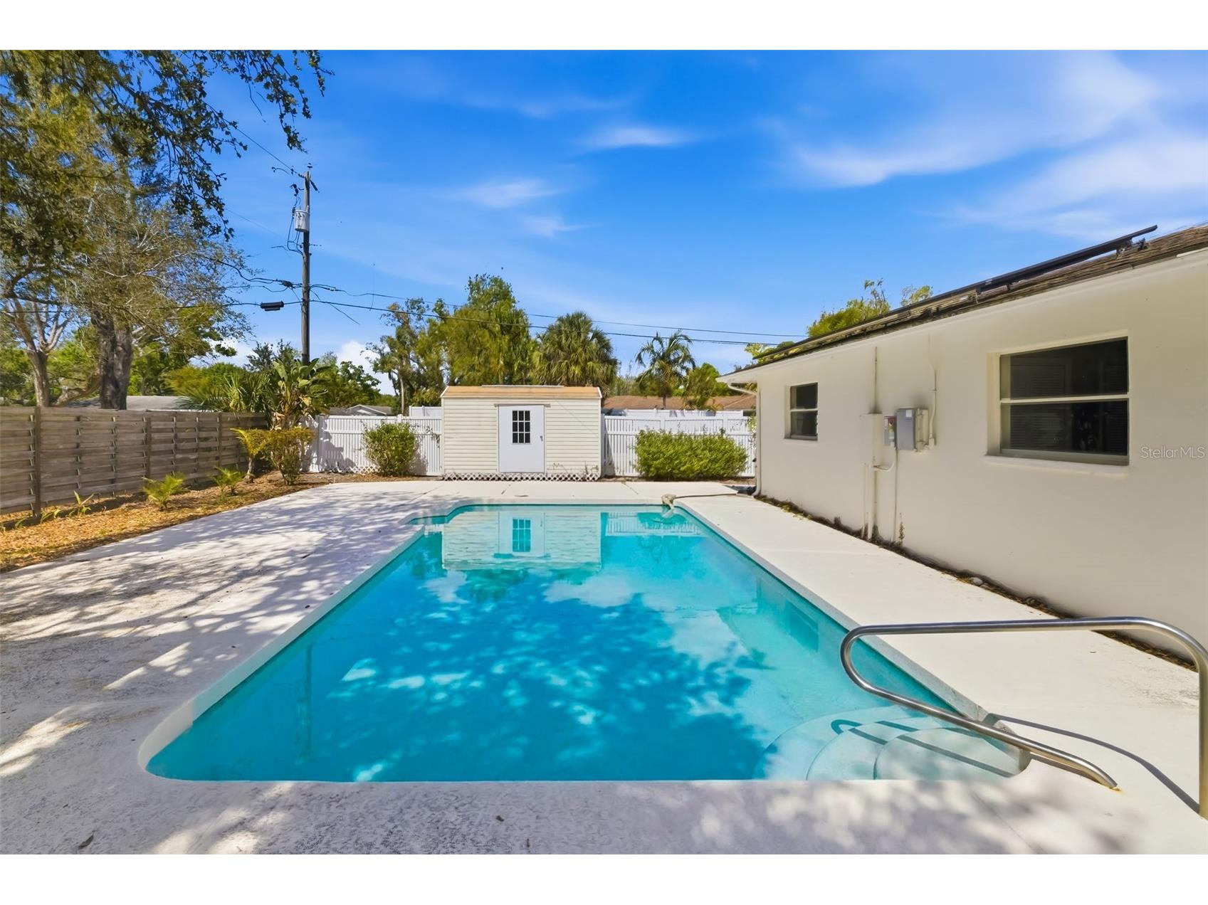 1097 Willis Avenue Sarasota FL 34232 A4685461 image38