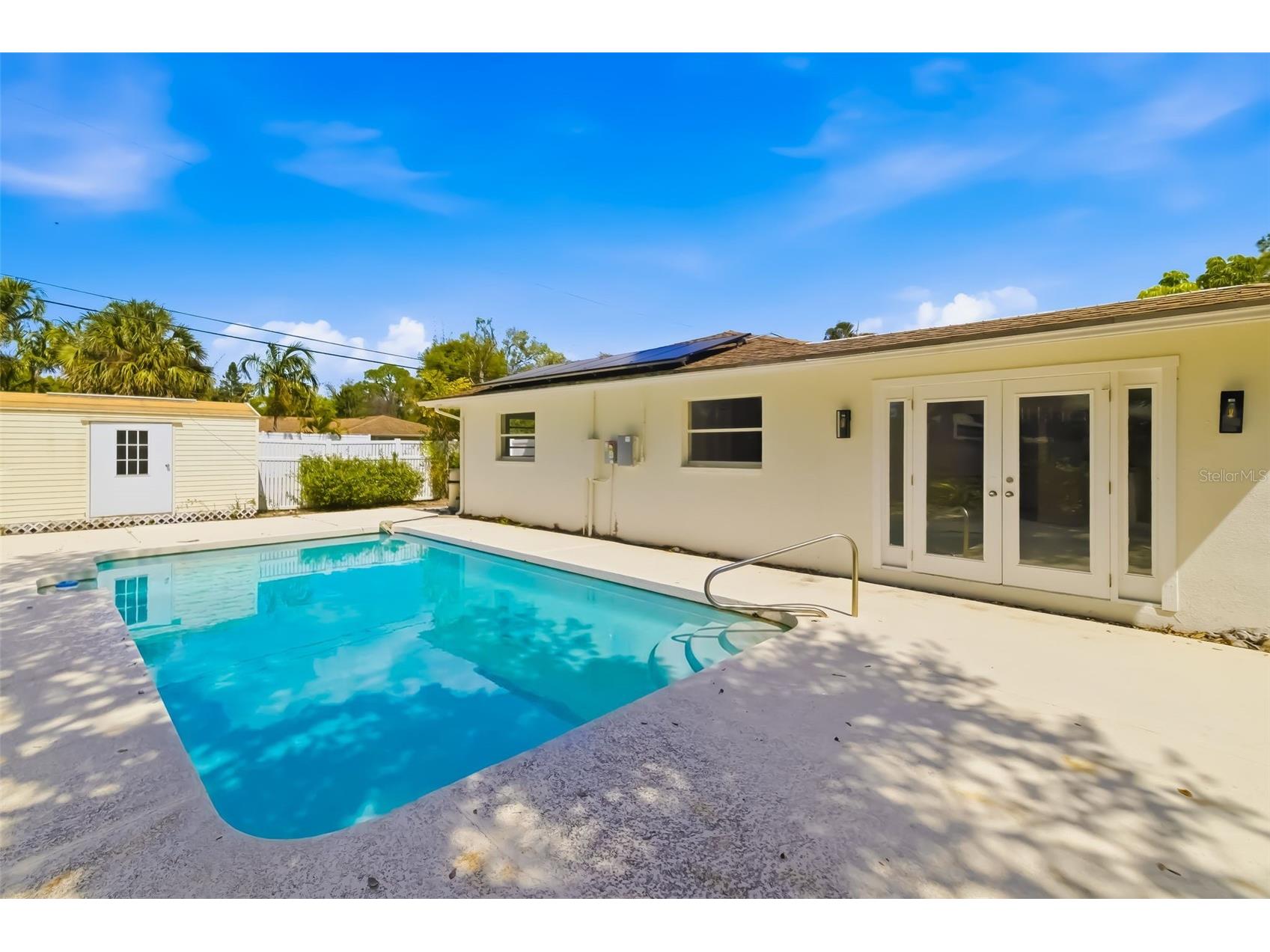 1097 Willis Avenue Sarasota FL 34232 A4685461 image6