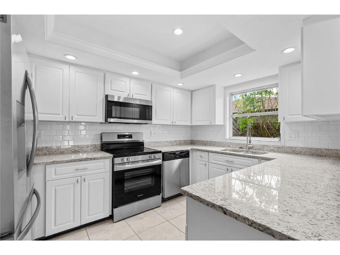 1097 Willis Avenue Sarasota FL 34232 C7516370 image3