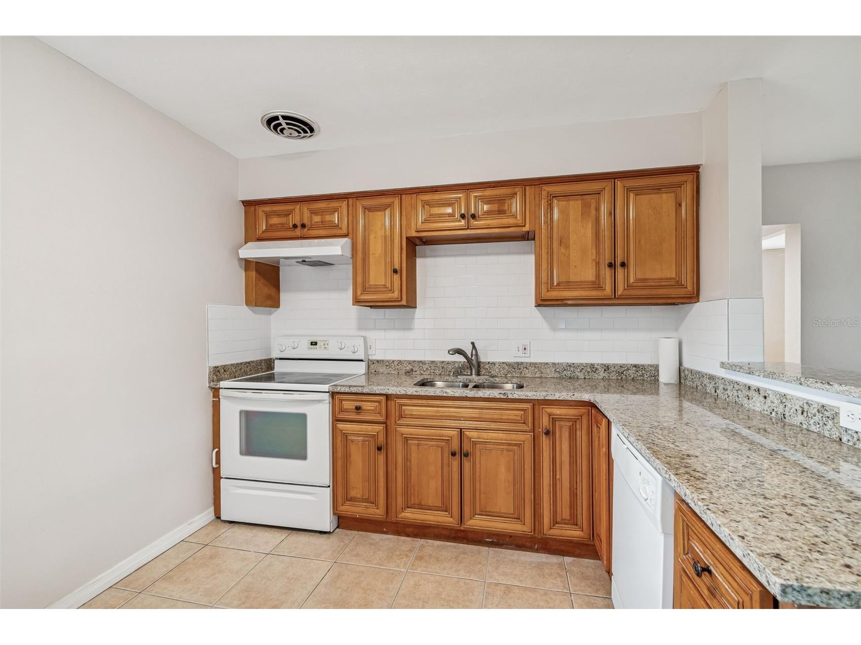 10970 Grove Terrace Seminole FL 33772 TB8470008 image13