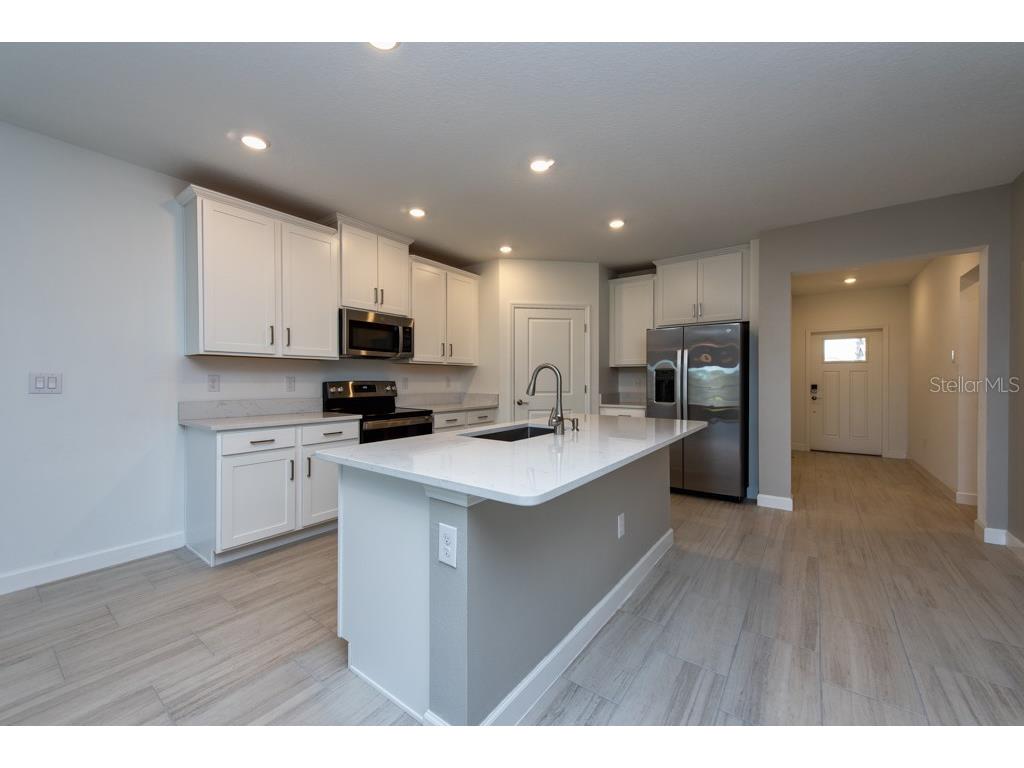 10976 Gable Dig Loop San Antonio FL 33576 TB8447536 image11