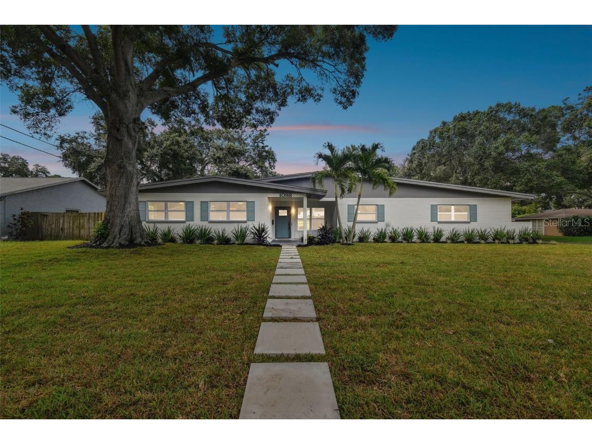 1098 55th Terrace S Saint Petersburg FL 33705 TB8302199 image1