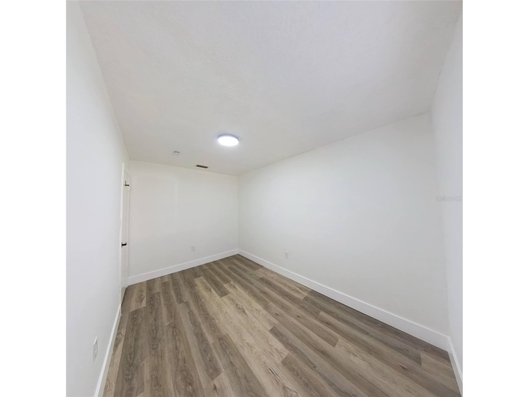 1098 Leeway Court Orlando FL 32810 O6371968 image9