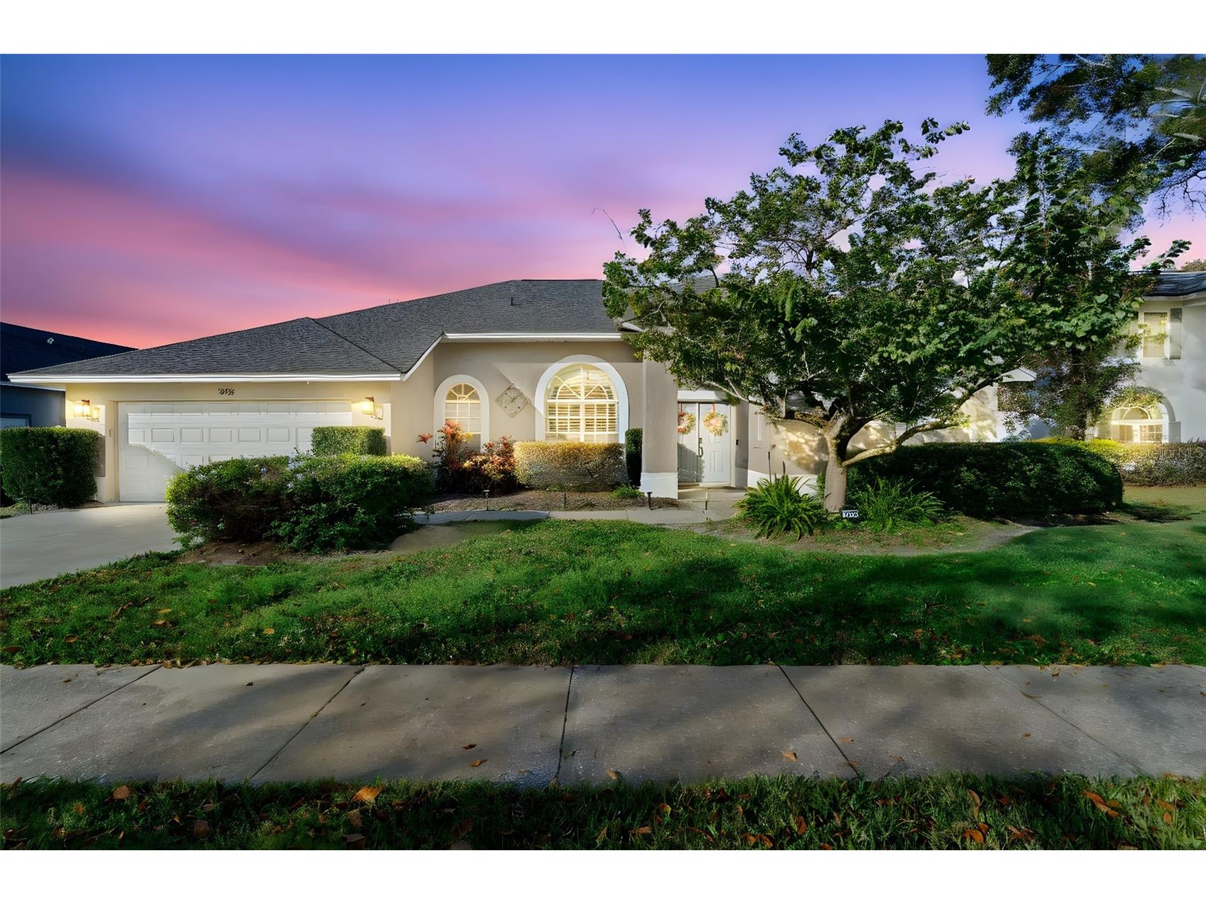 1098 Needlewood Loop Oviedo FL 32765 V4946445 image1