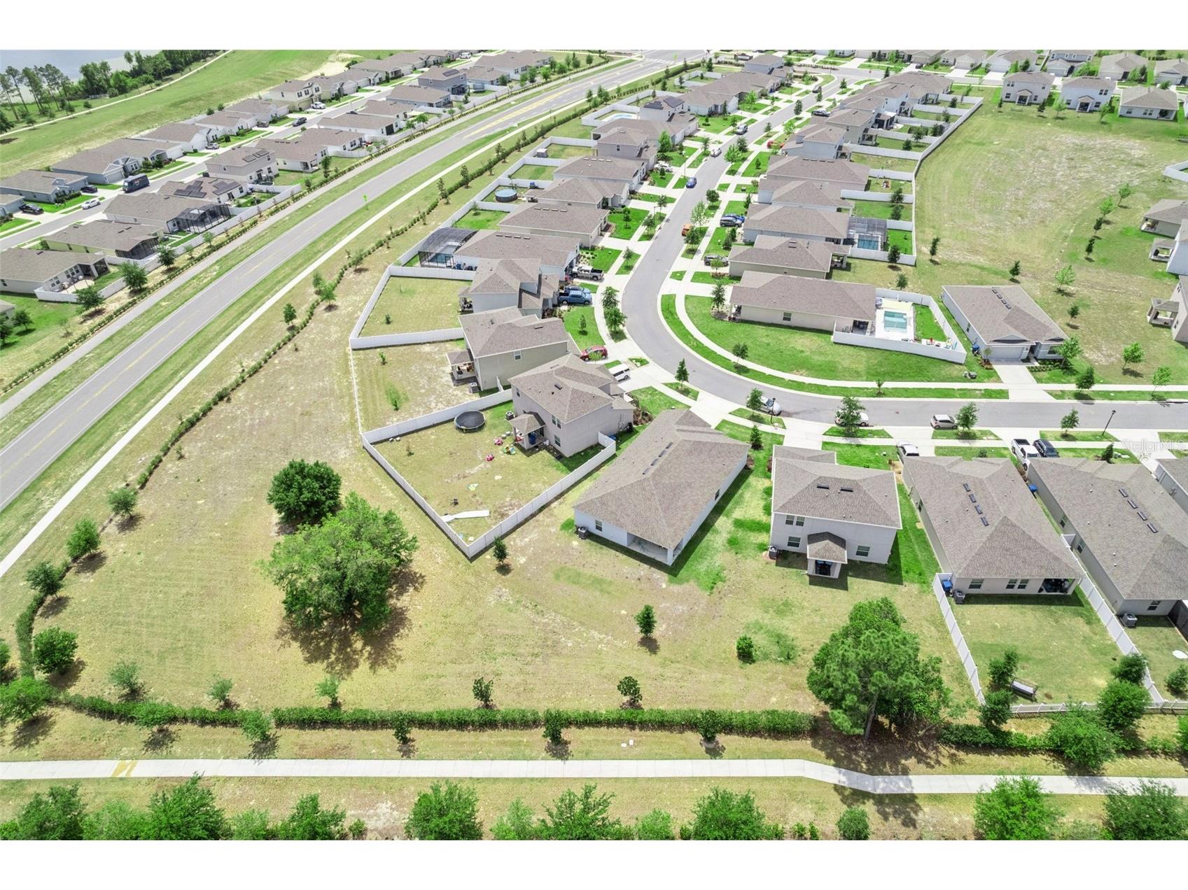 1099 Calico Pointe Circle Groveland FL 34736 G5110700 image35