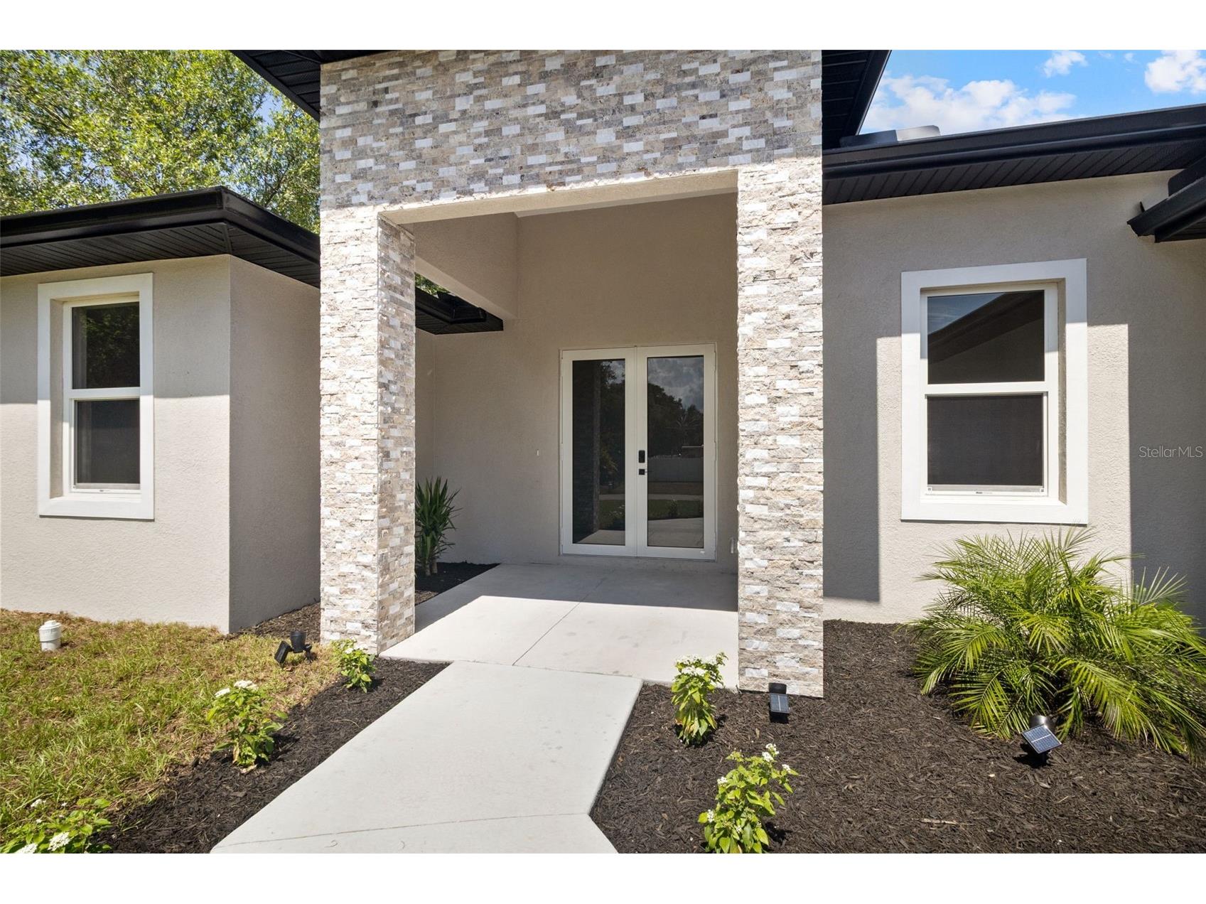 1099 Cazenovia Street Port Charlotte FL 33952 C7527625 image2