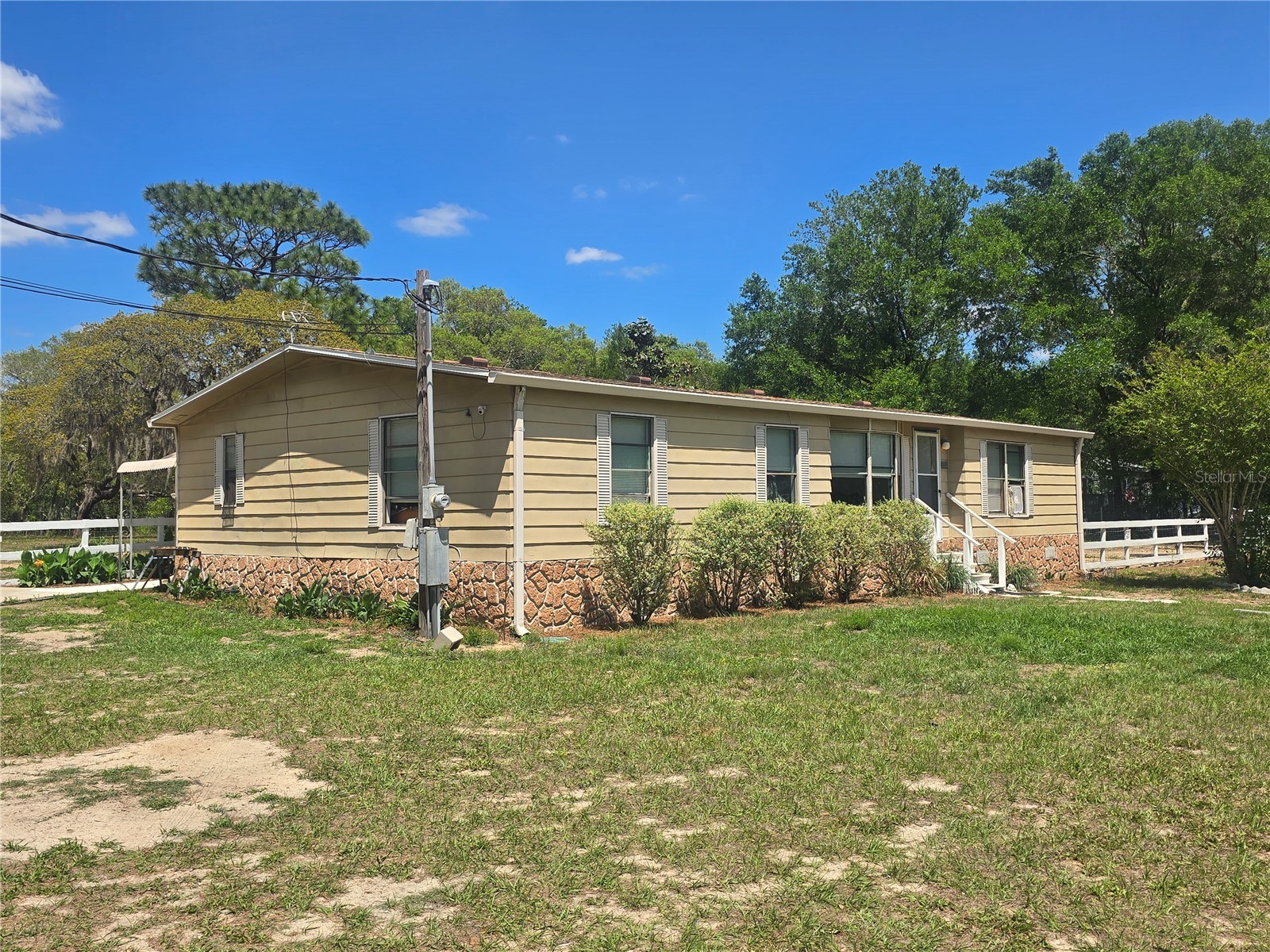 1099 E La Salle Street Hernando FL 34442 OM722808 image1
