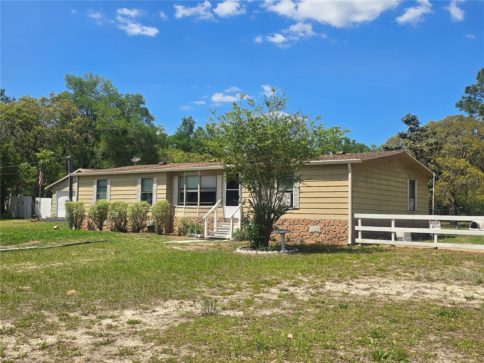 1099 E La Salle Street Hernando FL 34442 OM722808 image3