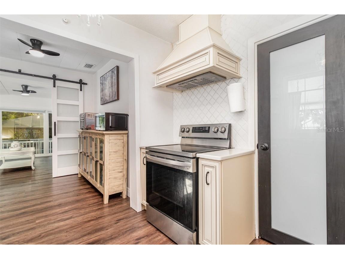 1099 Grove Avenue Mount Dora FL 32757 O6367742 image14