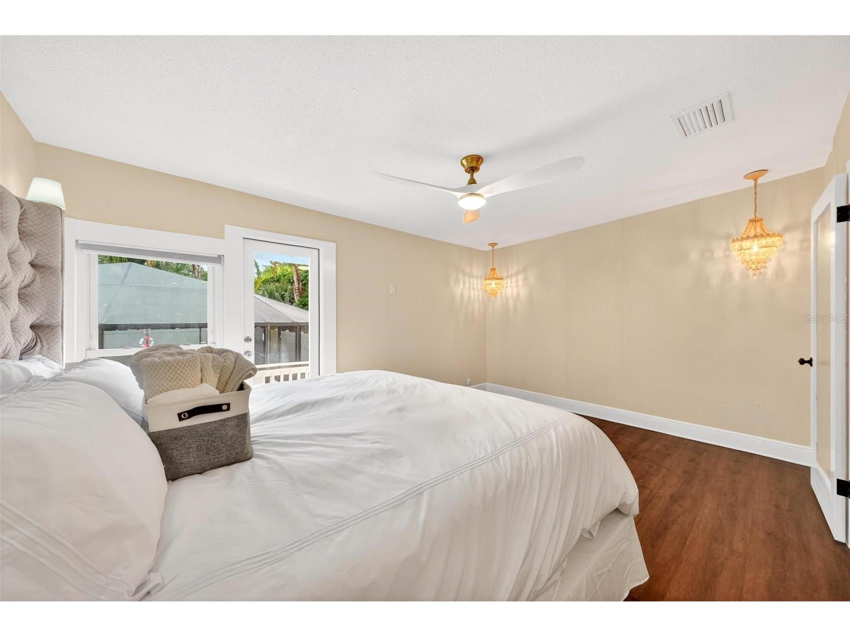 1099 Grove Avenue Mount Dora FL 32757 O6411345 image56
