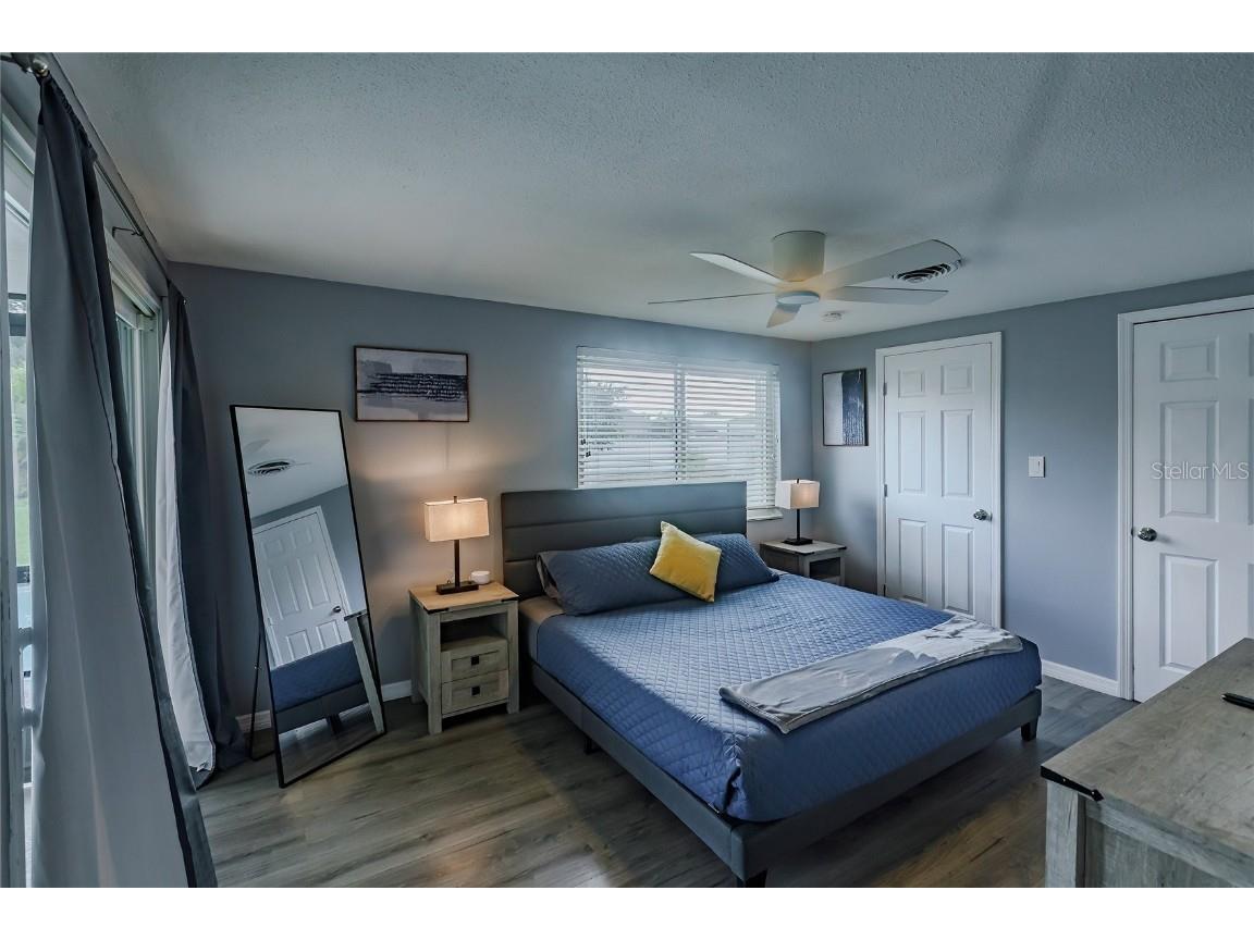 1099 Iowa Avenue Englewood FL 34223 A4659809 image10