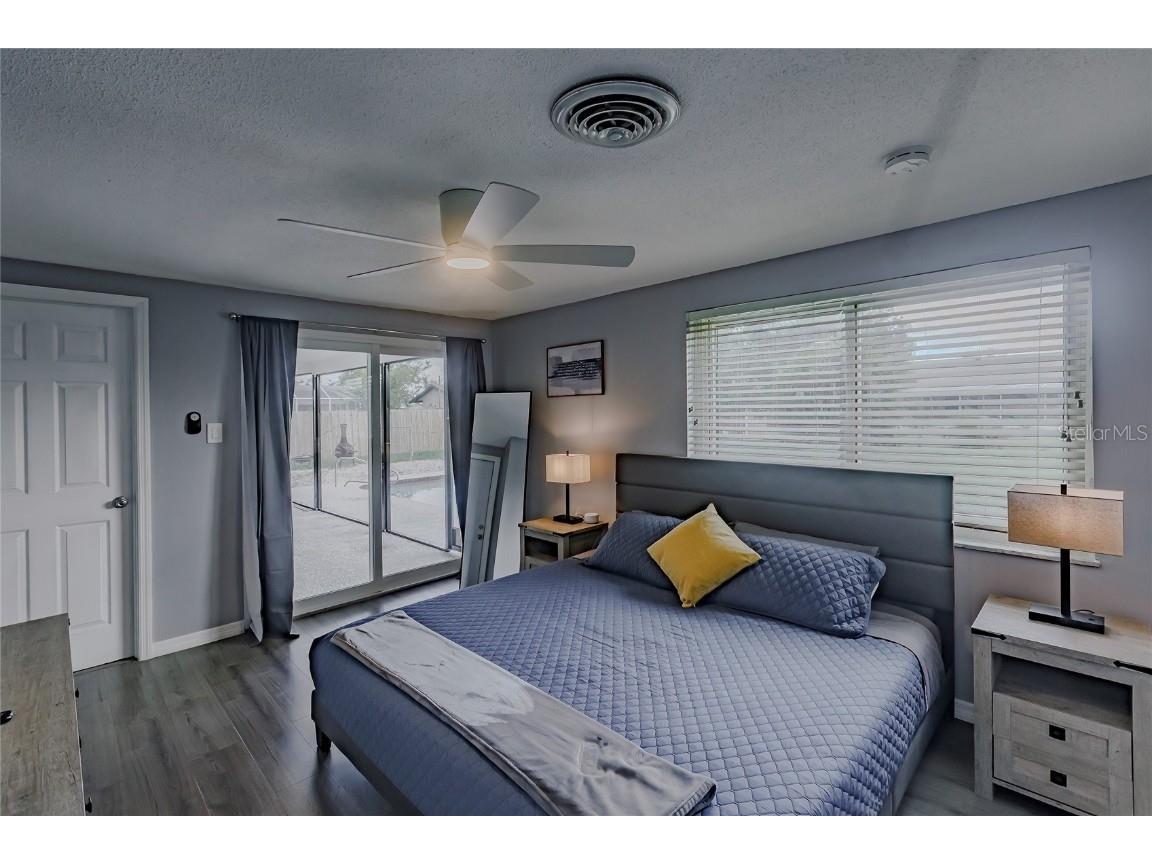 1099 Iowa Avenue Englewood FL 34223 A4659809 image11