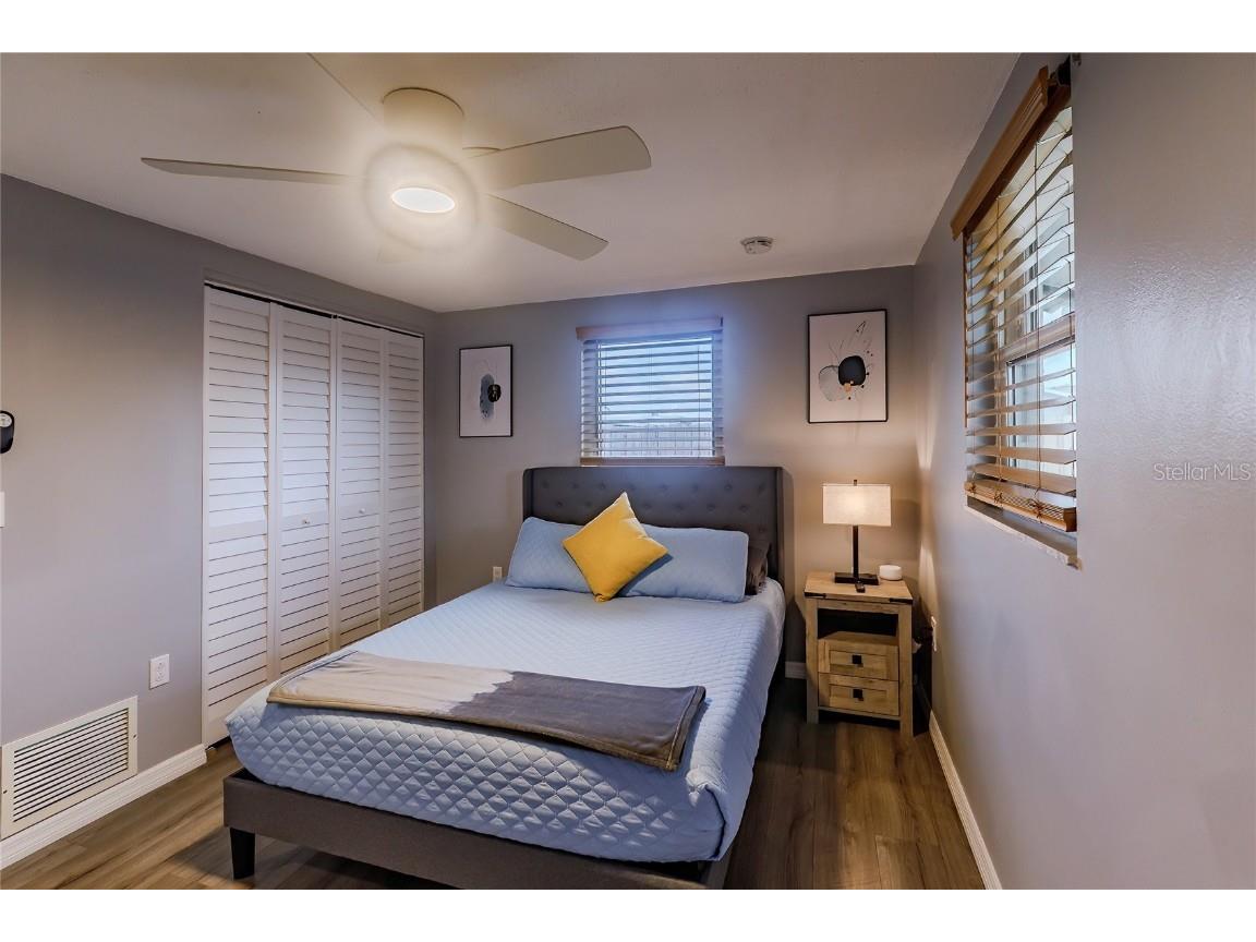 1099 Iowa Avenue Englewood FL 34223 A4659809 image12