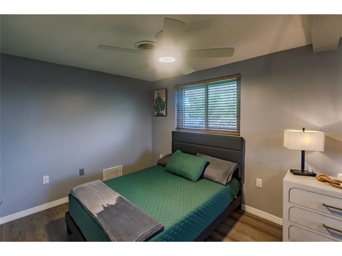 1099 Iowa Avenue Englewood FL 34223 A4659809 image15