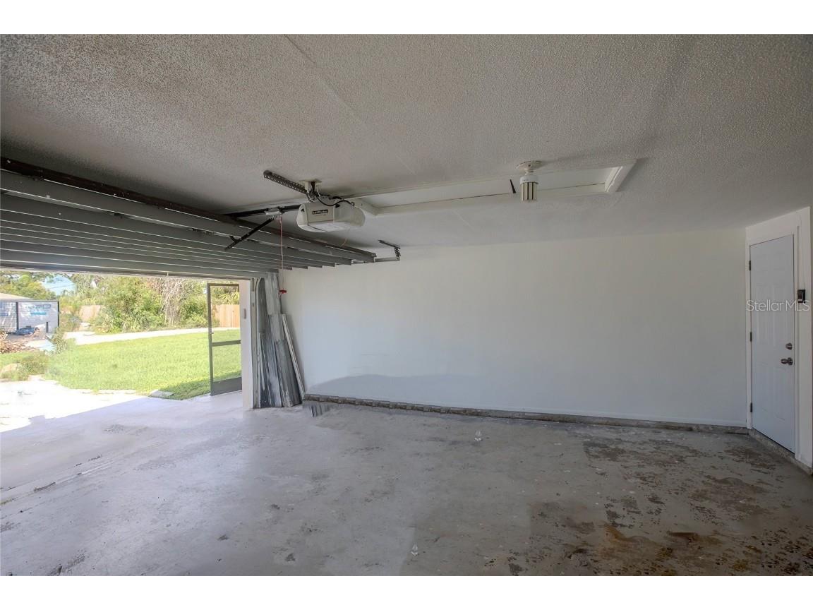 1099 Iowa Avenue Englewood FL 34223 A4659809 image16