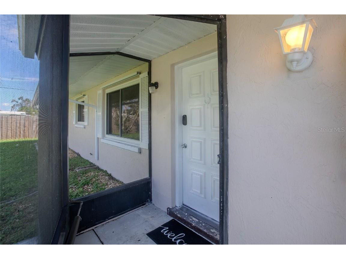 1099 Iowa Avenue Englewood FL 34223 A4659809 image18